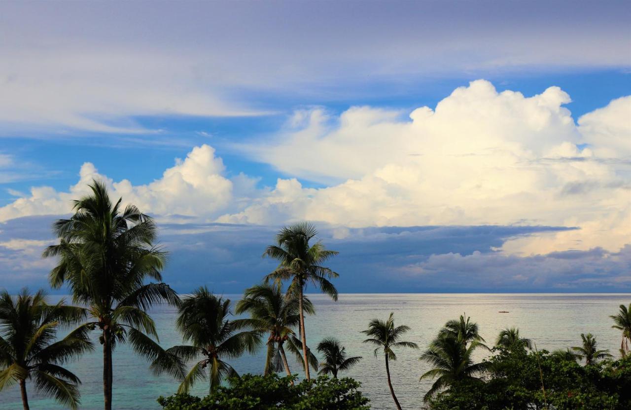 Island View Beachfront Resort อันดา ภายนอก รูปภาพ