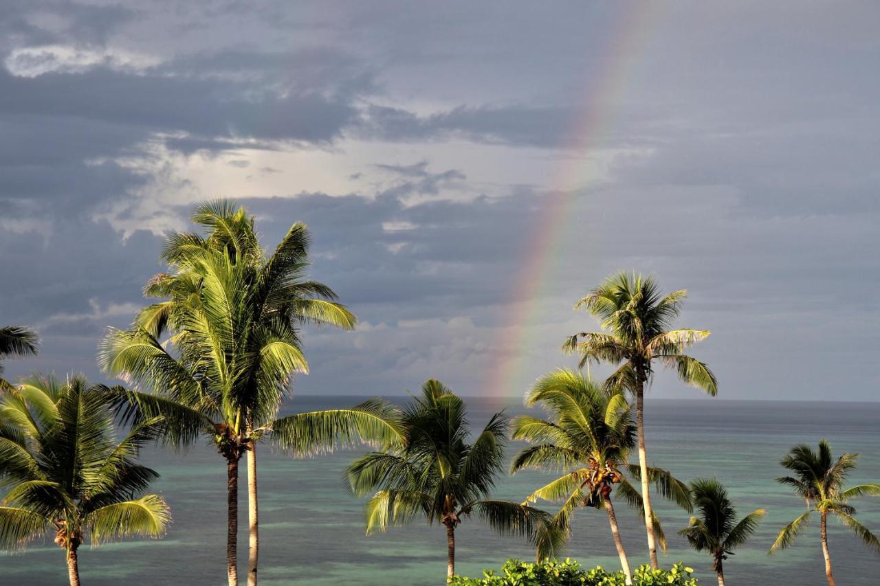Island View Beachfront Resort อันดา ภายนอก รูปภาพ